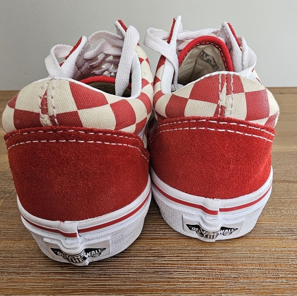 VANS Off The Wall Unisex Classic Red Checkerboard Sneakers, Shoes - Picture 6 of 10